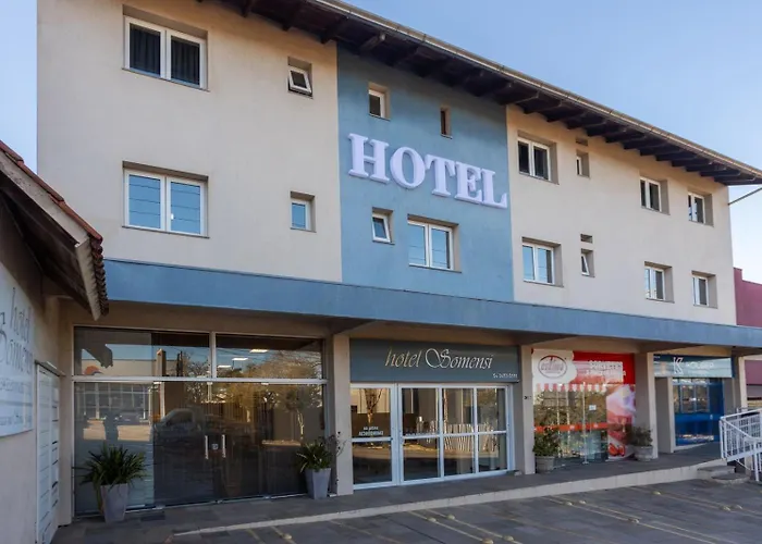Hotel Somensi